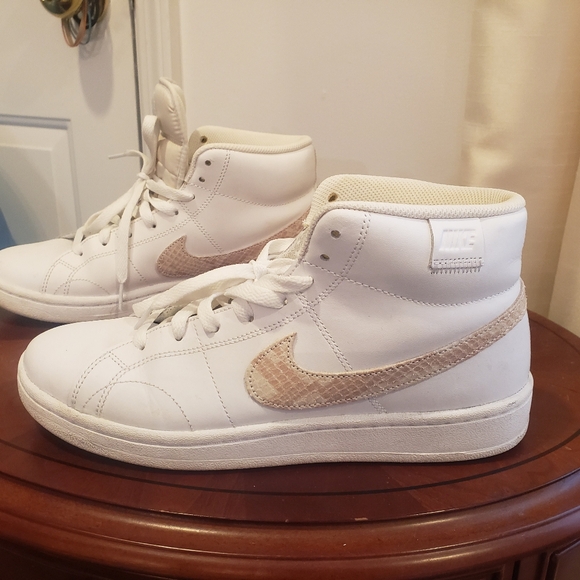 Nike sneakers - Picture 5 of 5